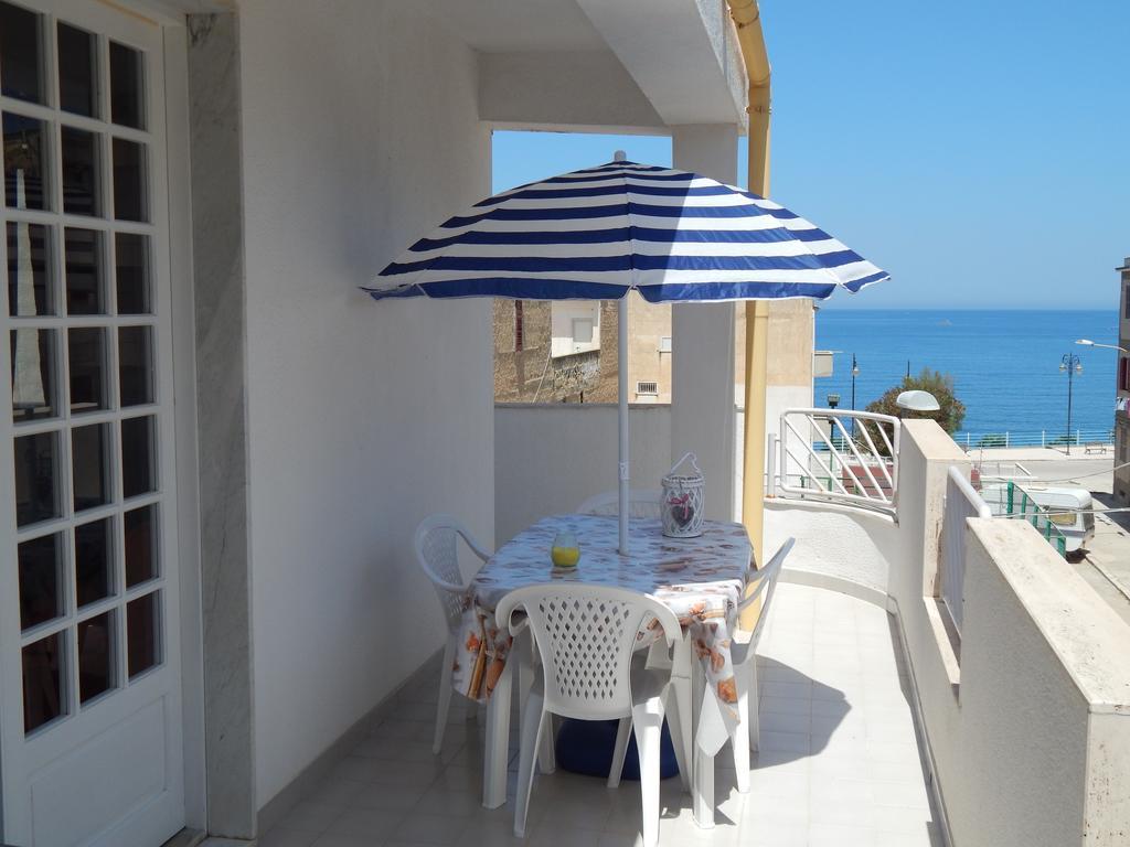 Apartamento Casa Vacanze Karol Trappeto  Habitación foto