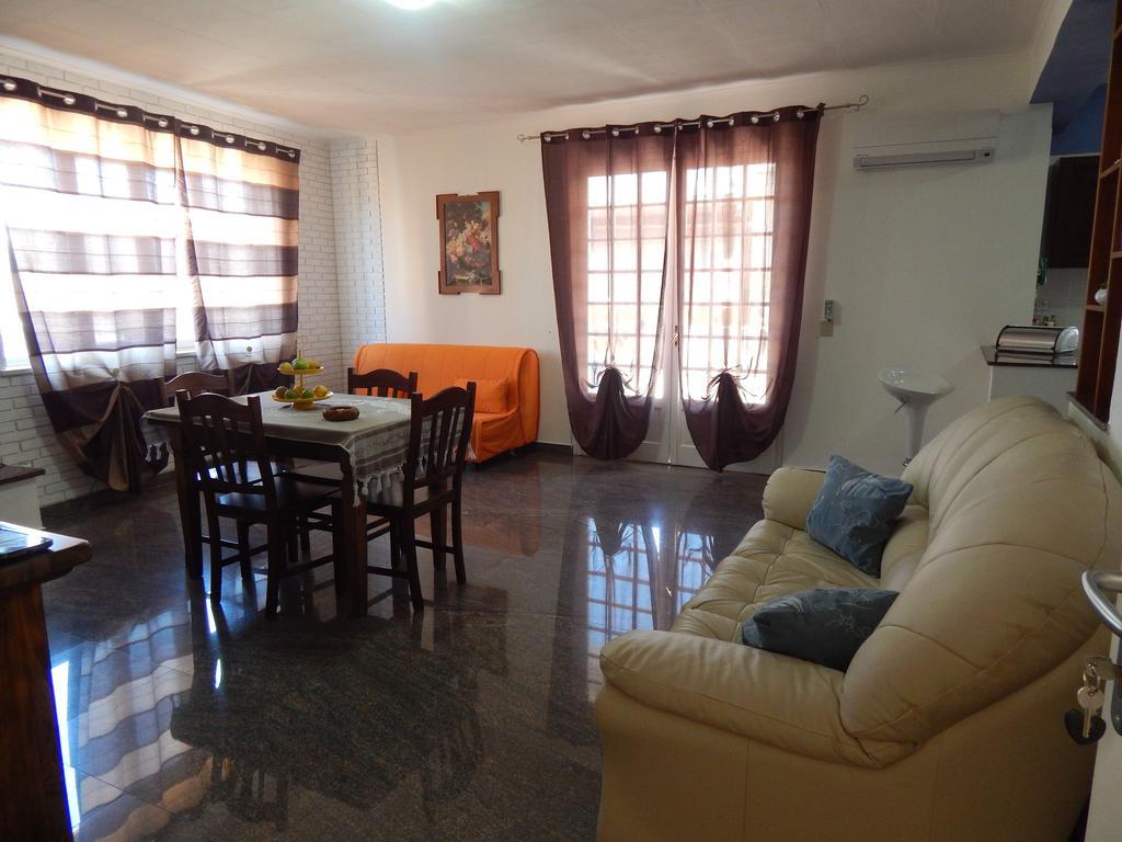 Apartamento Casa Vacanze Karol Trappeto  Habitación foto